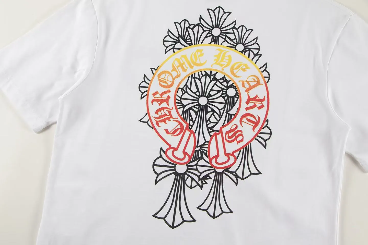 🅿️146 Style: 2025 new Croix Heart short-sleeved T-shirt Material: High version 300g double yarn combed cotton Size: S～XL Color: White Style number: Z002